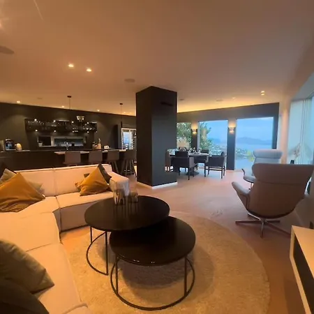 Ferienwohnung Sjoutsikt, Jacuzzi Og Solfylt Bergen Exterior foto