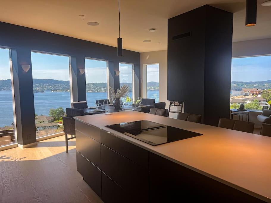 Appartement Sjoutsikt, Jacuzzi Og Solfylt Bergen